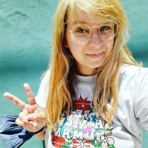 Meet your Posher, Abbie